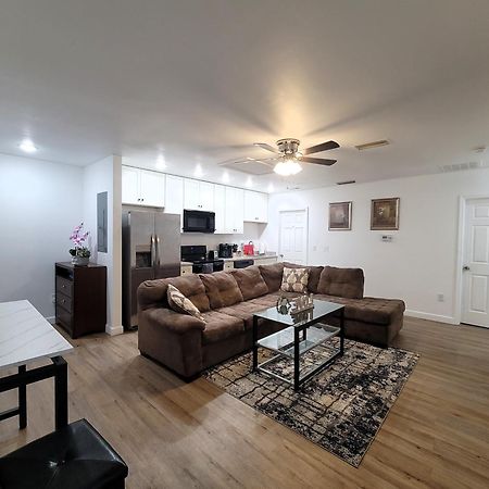 One Room In A Renovated Duplex House Near Fsu Tallahassee Kültér fotó