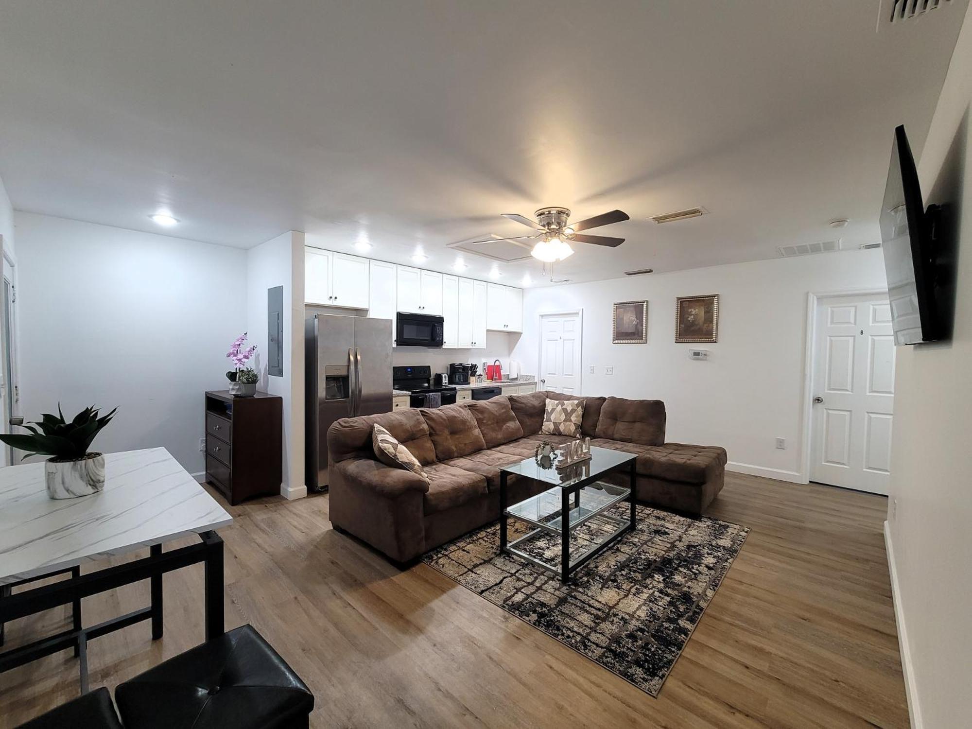 One Room In A Renovated Duplex House Near Fsu Tallahassee Kültér fotó